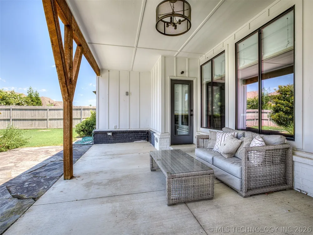 2244 W Decatur Street Broken Arrow, OK 74011