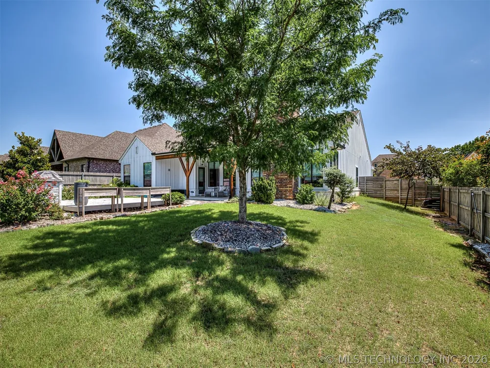 2244 W Decatur Street Broken Arrow, OK 74011
