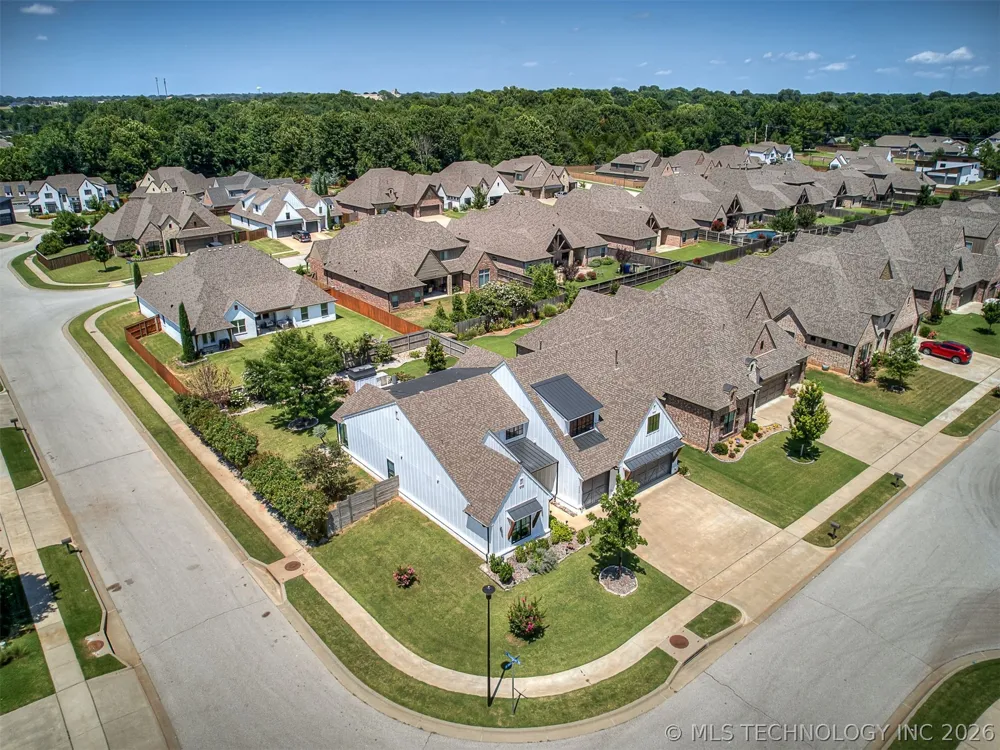 2244 W Decatur Street Broken Arrow, OK 74011