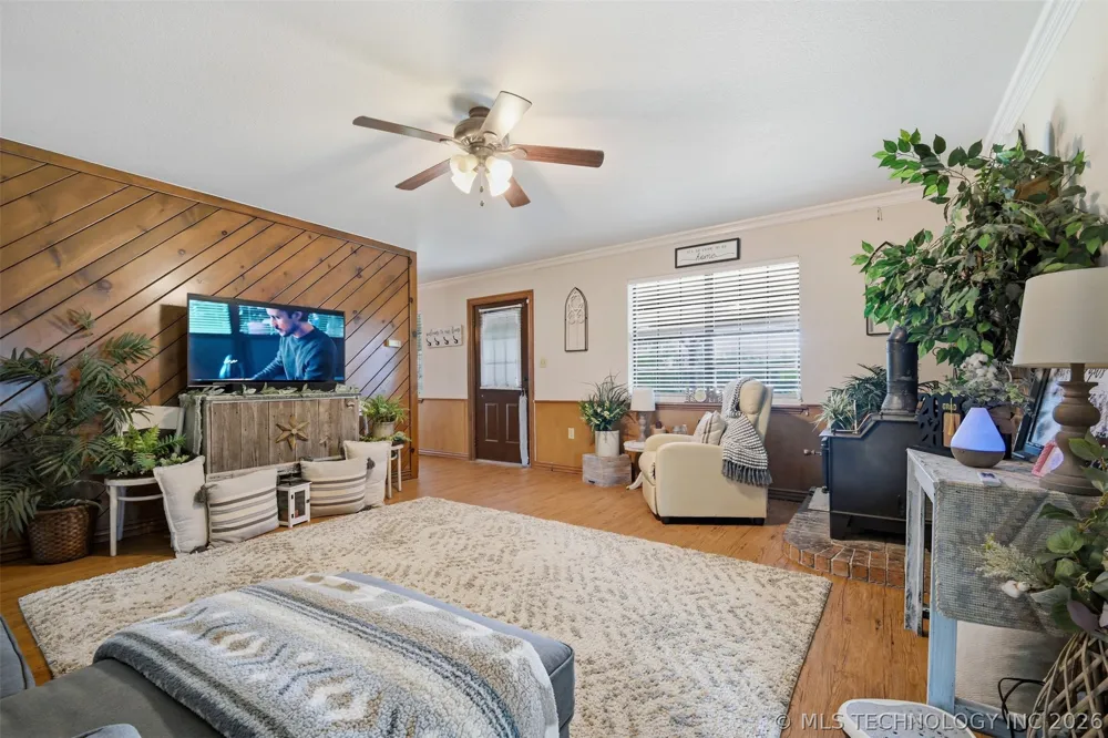 11370 Allen Road Marietta, OK 73448