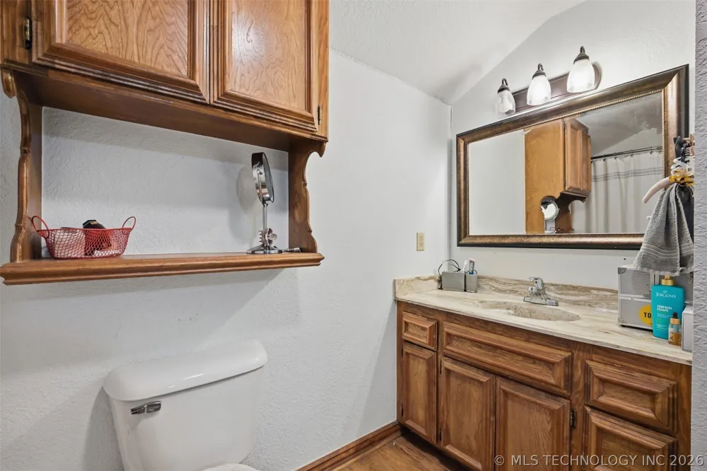 11370 Allen Road Marietta, OK 73448