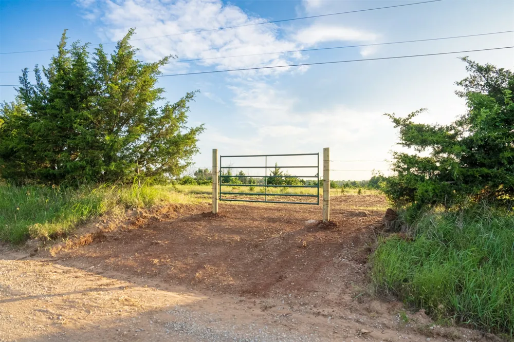5 Brush Creek Road Glencoe, OK 74032