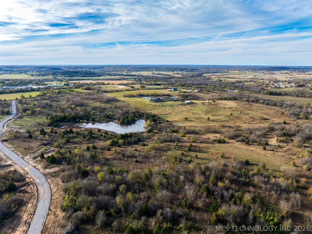8 W 195th Street S Mounds, OK 74047