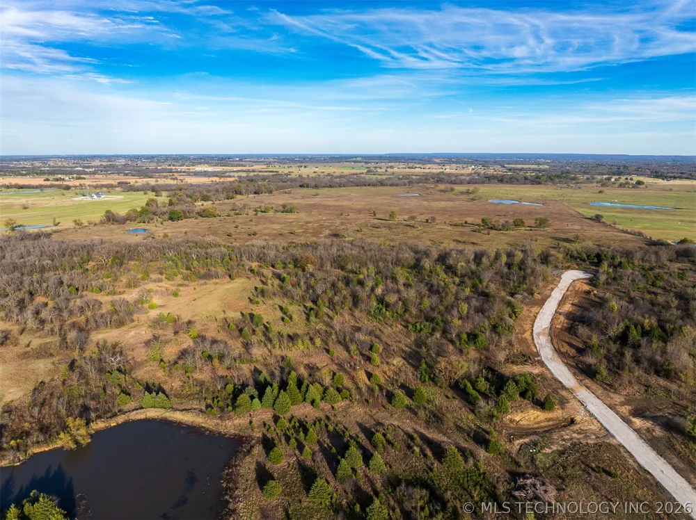 8 W 195th Street S Mounds, OK 74047