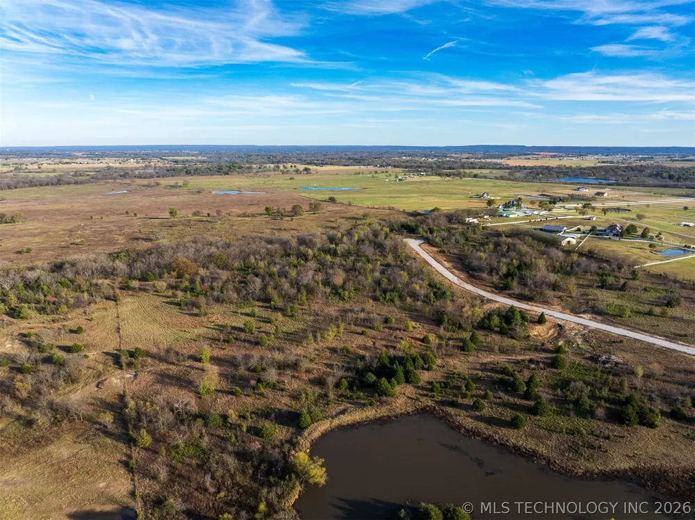 8 W 195th Street S Mounds, OK 74047