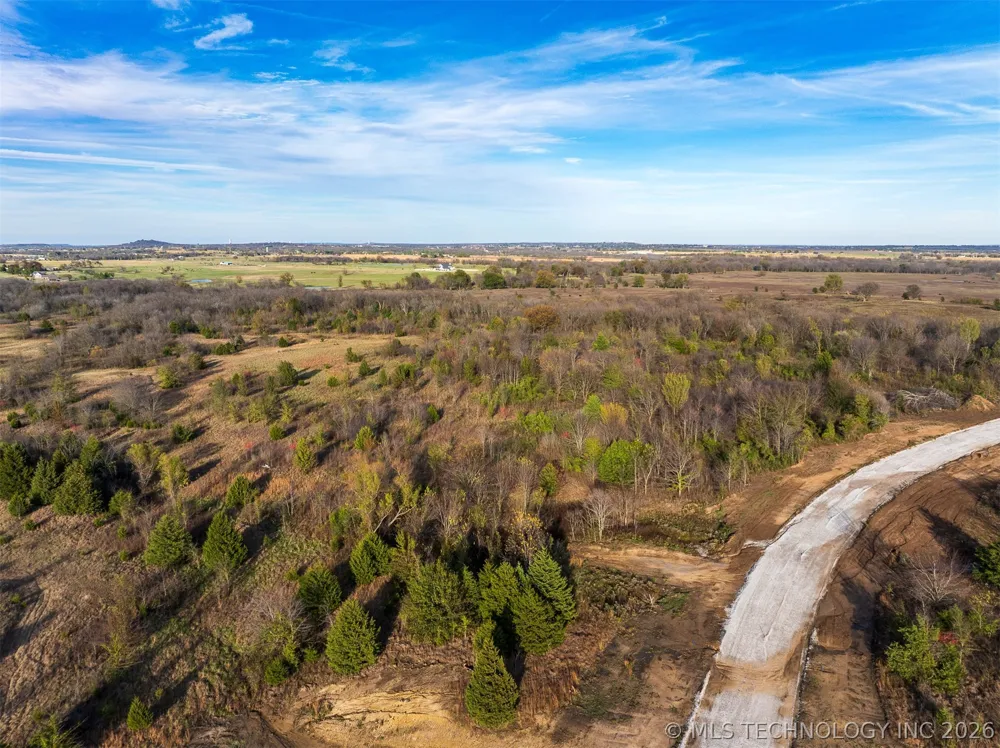 8 W 195th Street S Mounds, OK 74047