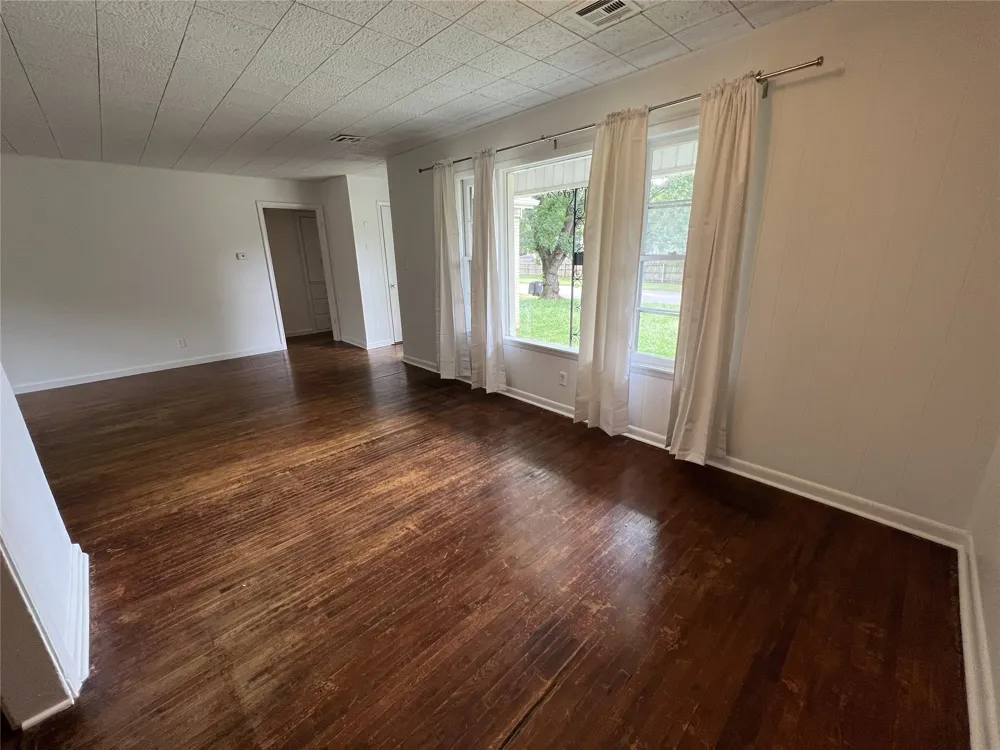 1007 E 49th Street Tulsa, OK 74105