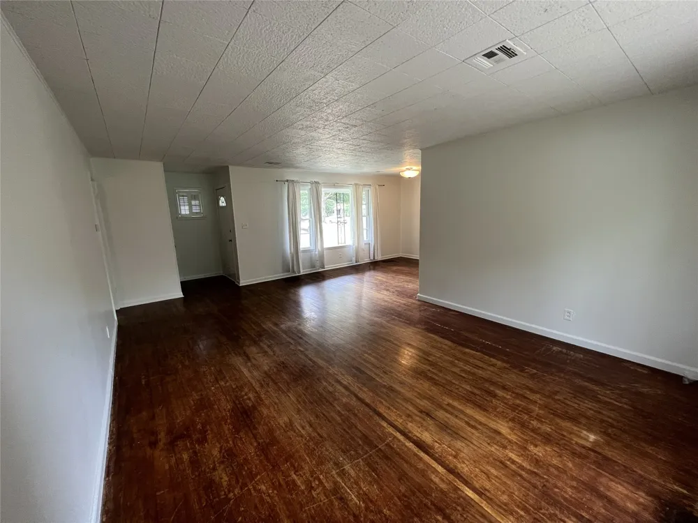 1007 E 49th Street Tulsa, OK 74105