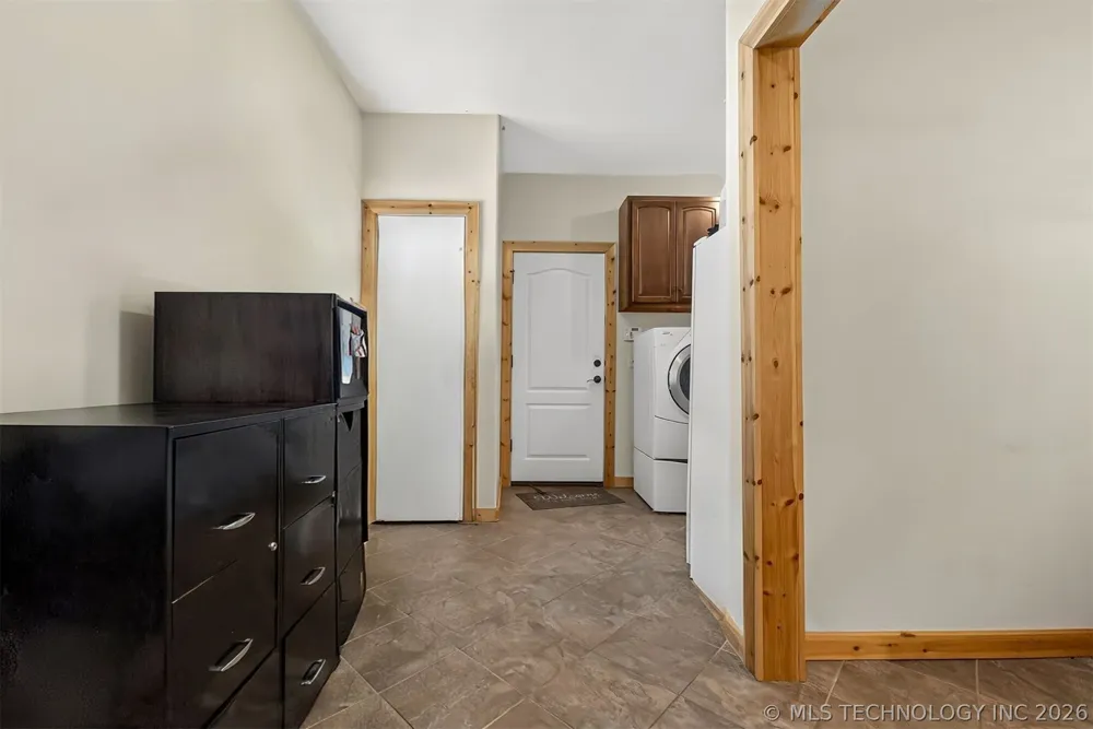 21347 S 397 EastAvenue Porter, OK 74454