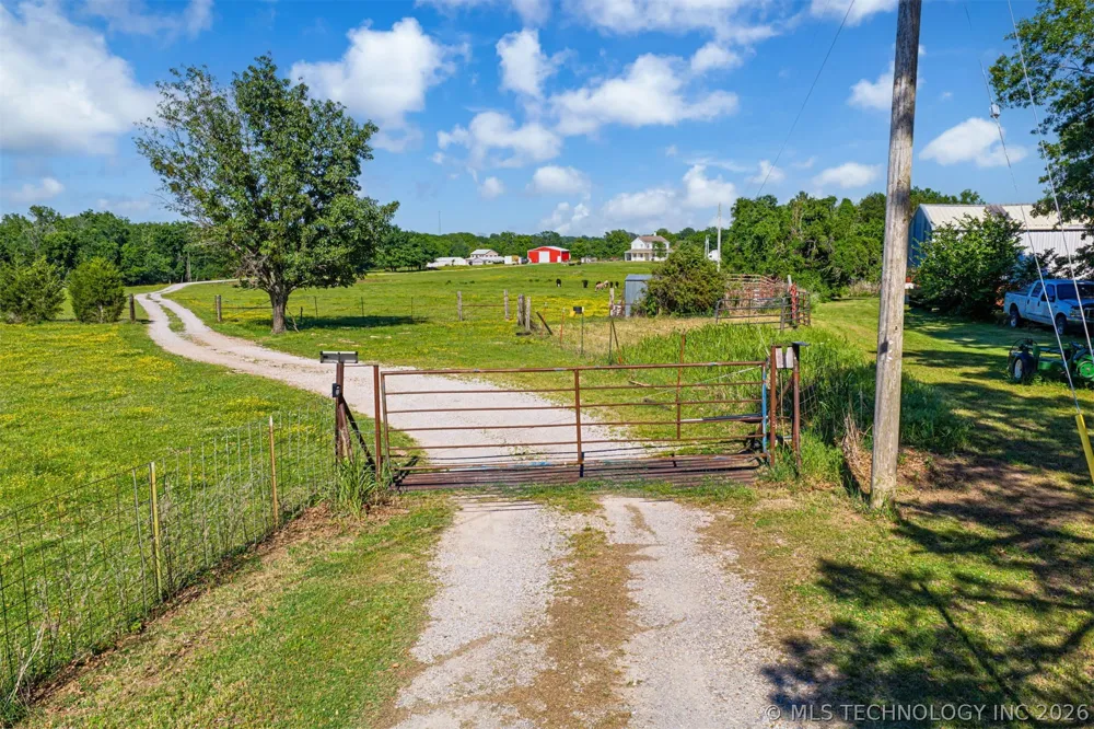 21347 S 397 EastAvenue Porter, OK 74454