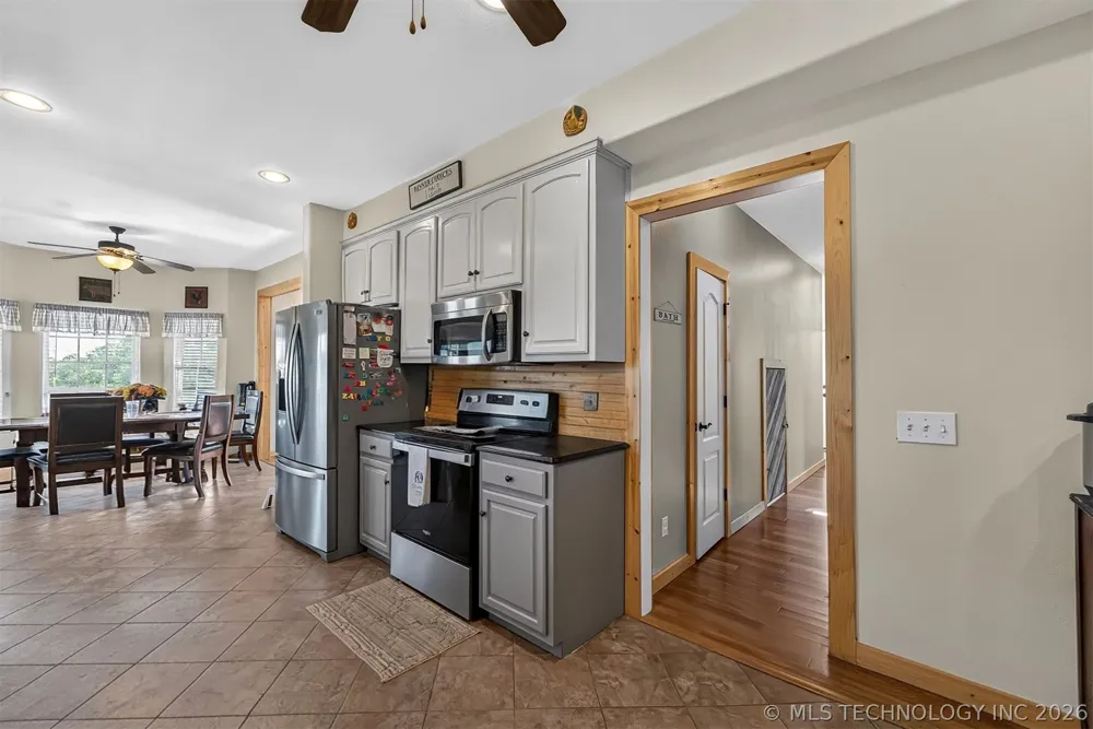 21347 S 397 EastAvenue Porter, OK 74454
