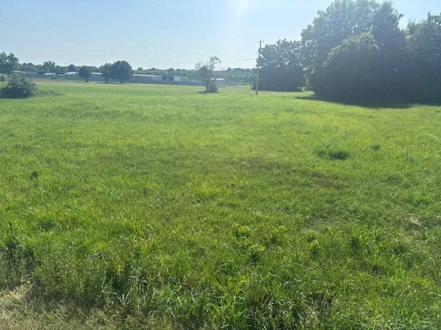4201 ROAD S Checotah, OK 74426