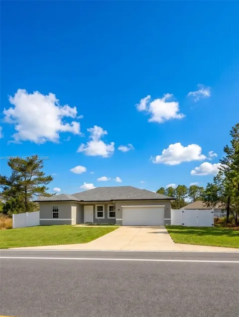 684 Marion Oaks Manor
