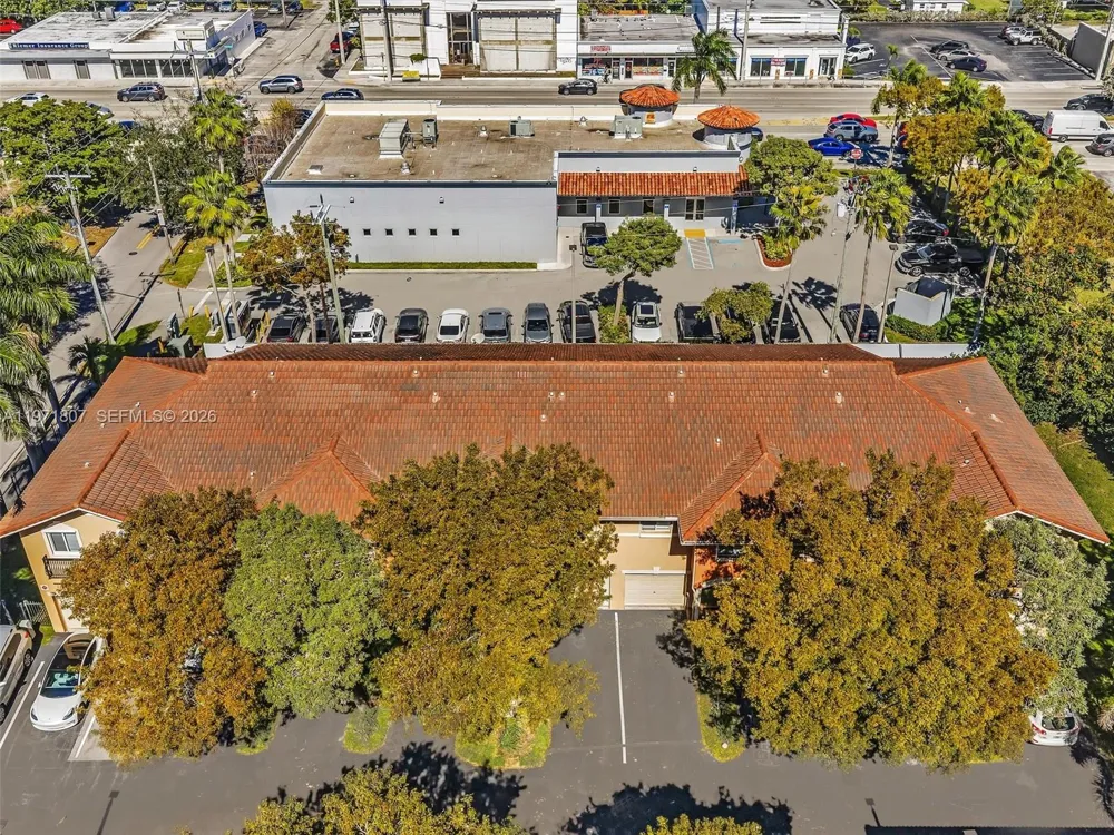 21 SE 3rd Ave Hallandale Beach, FL 33009