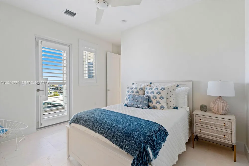 142 Guilford Ct Tavernier, FL 33070