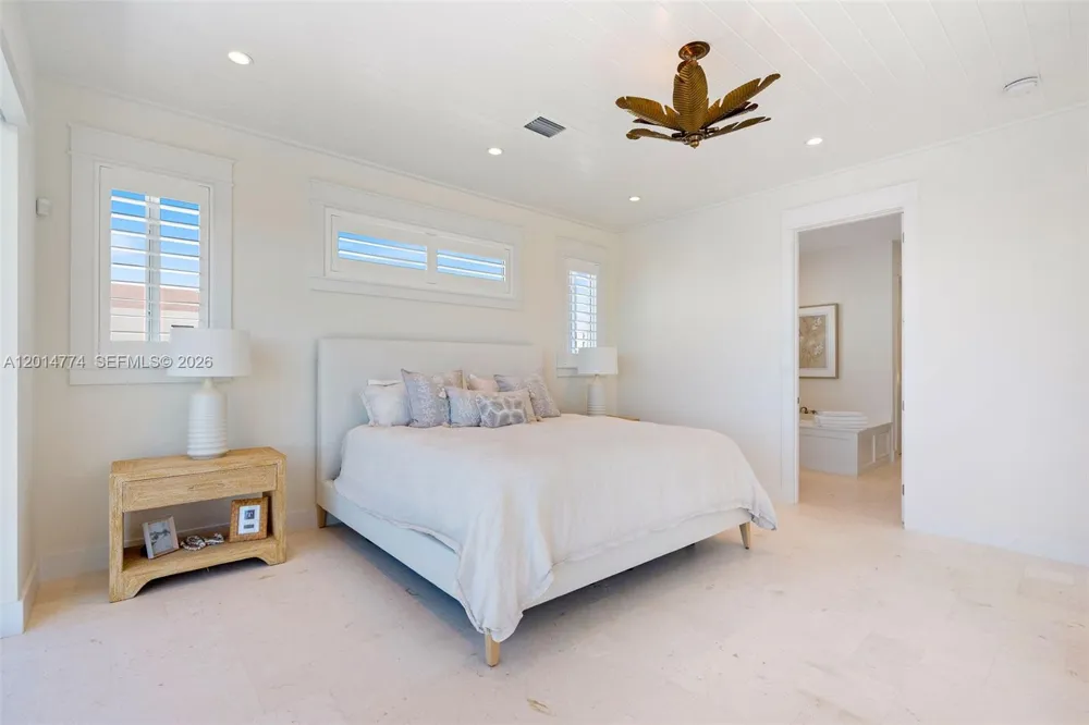 142 Guilford Ct Tavernier, FL 33070