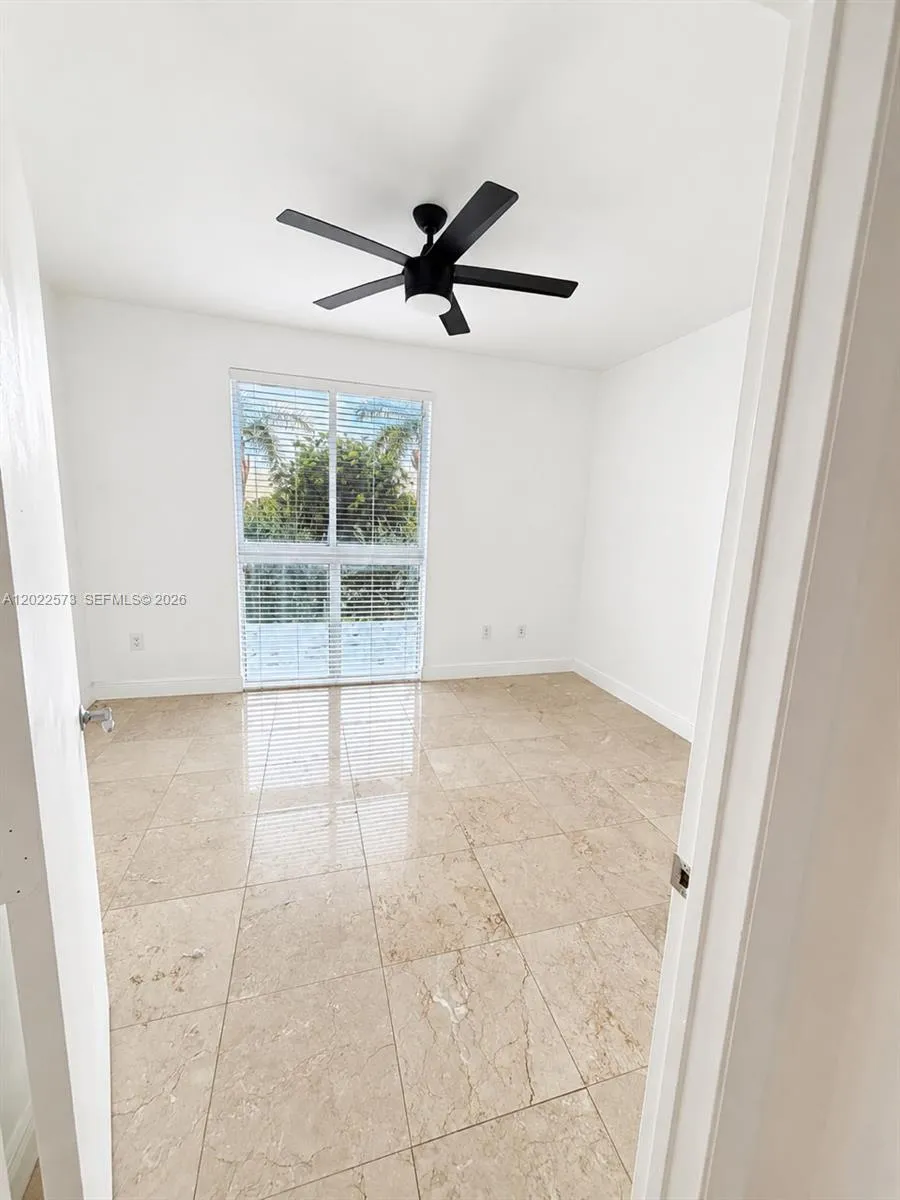 7266 SW 88th St #A203 Miami, FL 33156