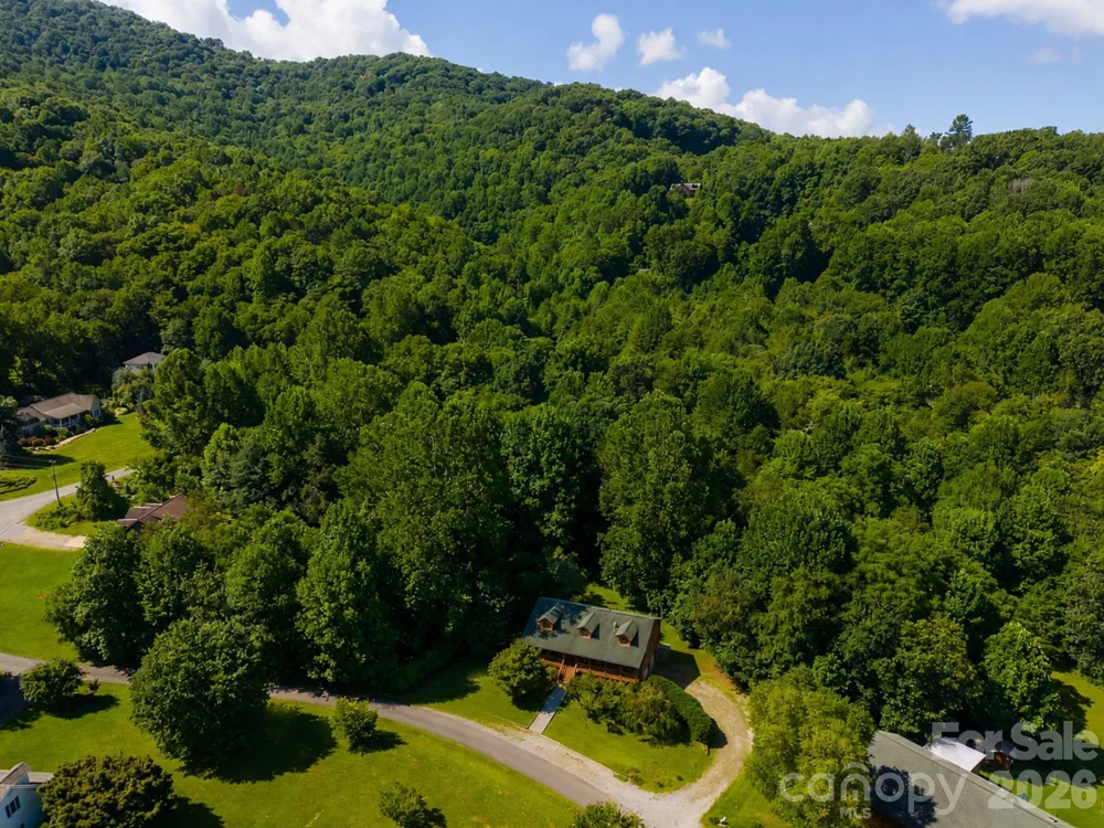 91 Tibi Lane Waynesville, NC 28785