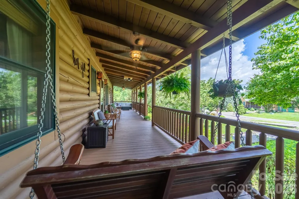 91 Tibi Lane Waynesville, NC 28785