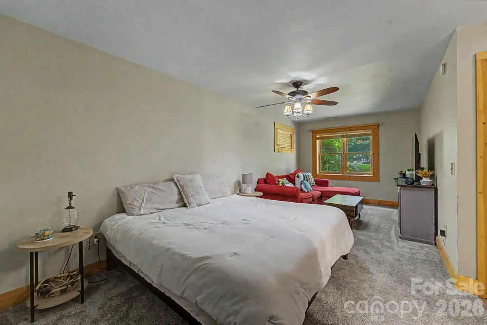 91 Tibi Lane Waynesville, NC 28785