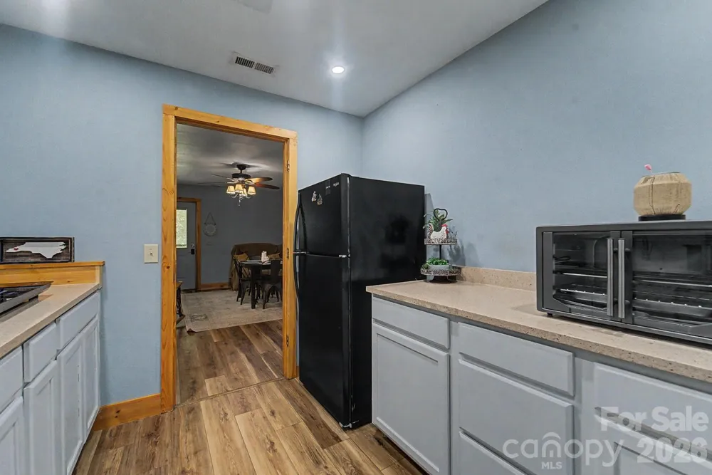 91 Tibi Lane Waynesville, NC 28785
