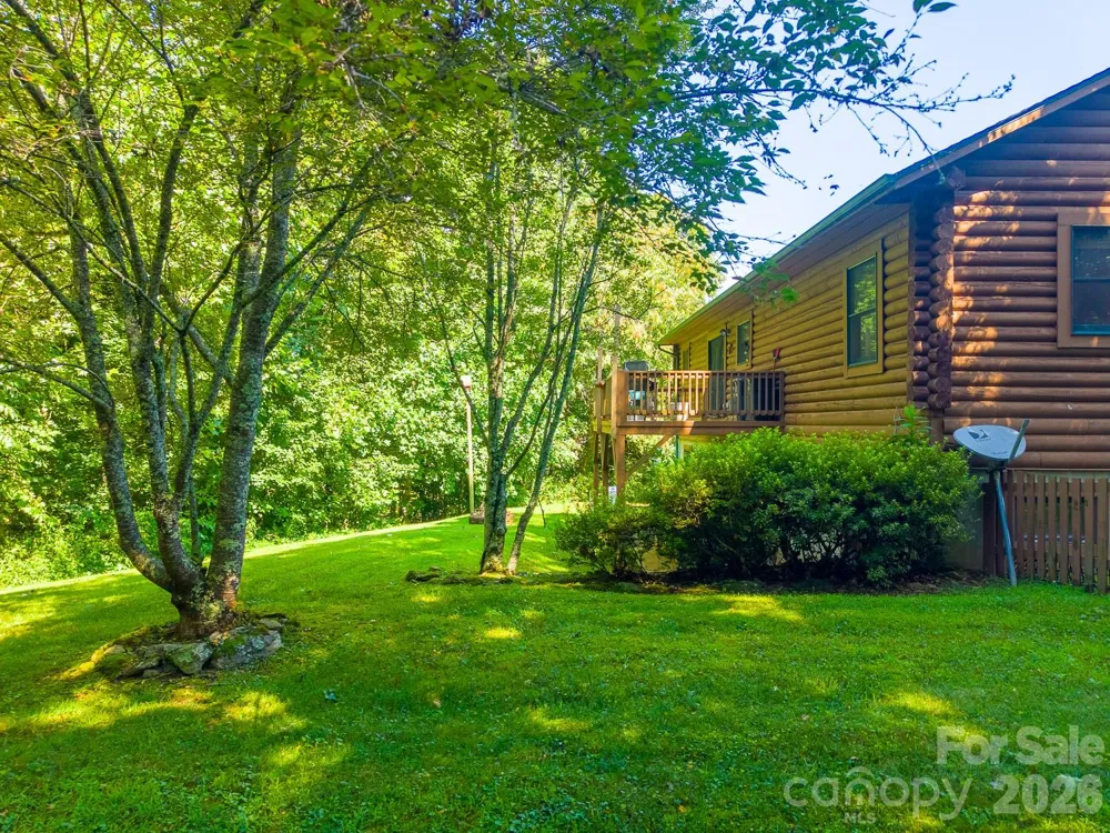 91 Tibi Lane Waynesville, NC 28785