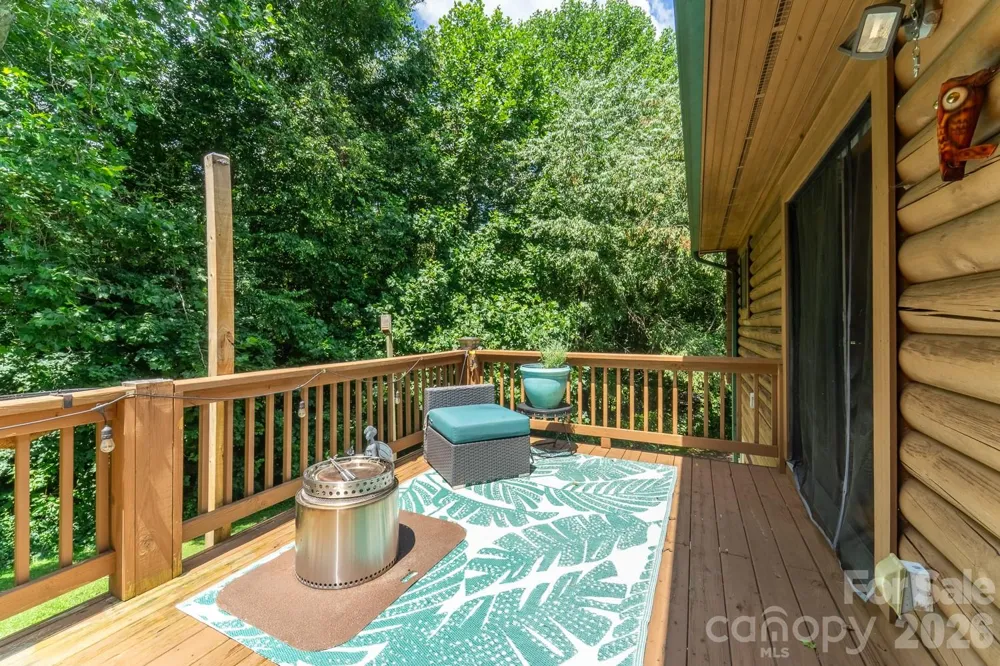91 Tibi Lane Waynesville, NC 28785
