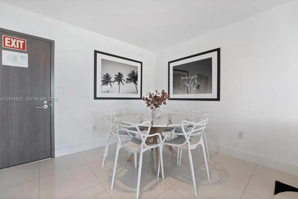 9261 E Bay Harbor Dr #507 Bay Harbor Islands, FL 33154