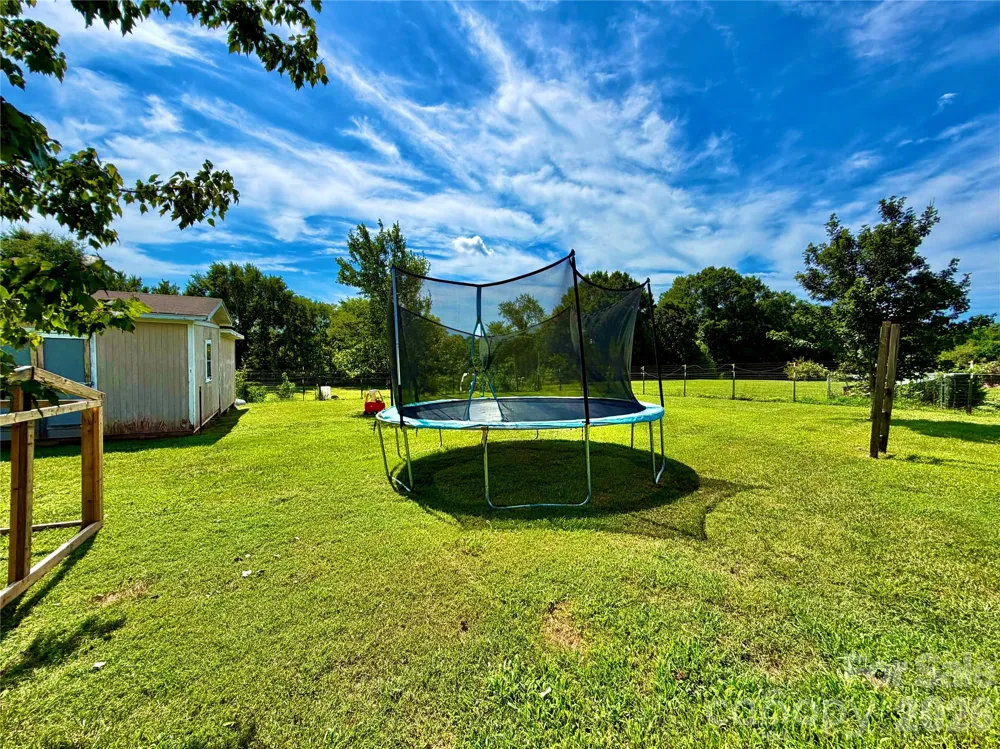 1104 Spring Meadow Drive Woodleaf, NC 27054
