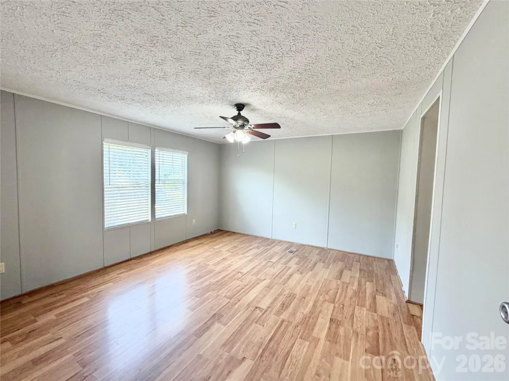 1104 Spring Meadow Drive Woodleaf, NC 27054