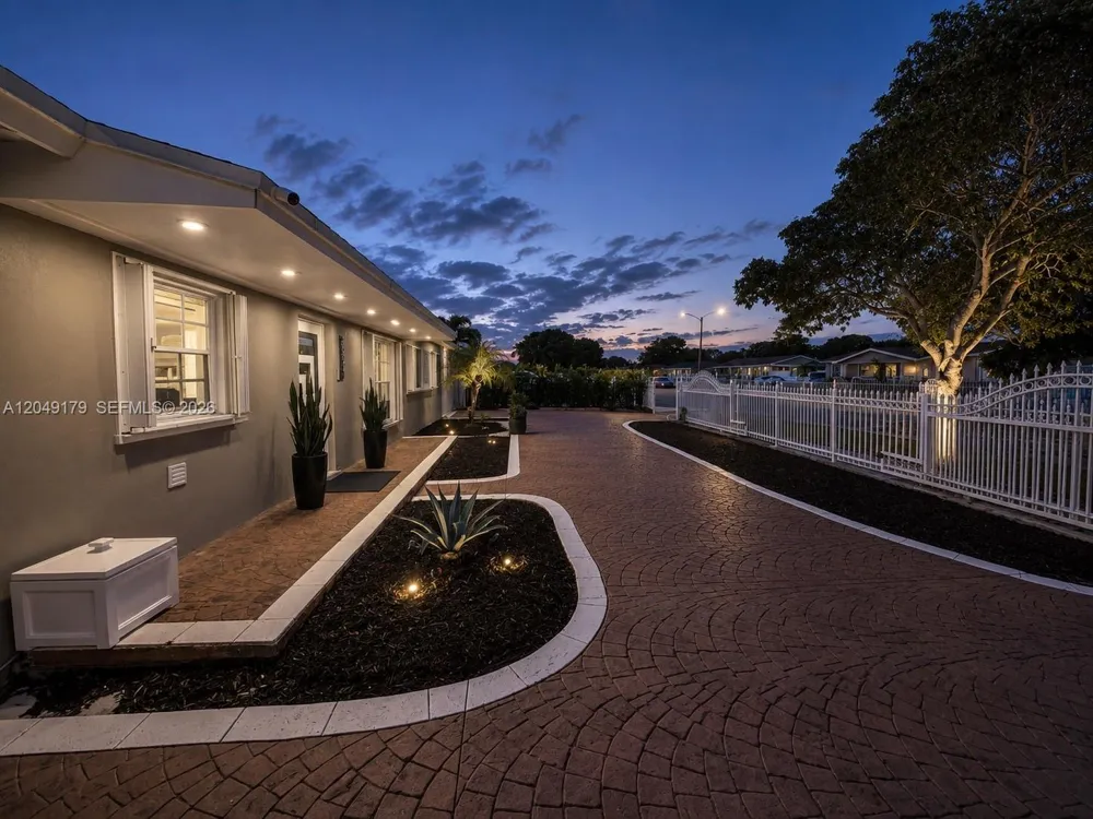 20501 NW 44th Court Miami Gardens, FL 33055