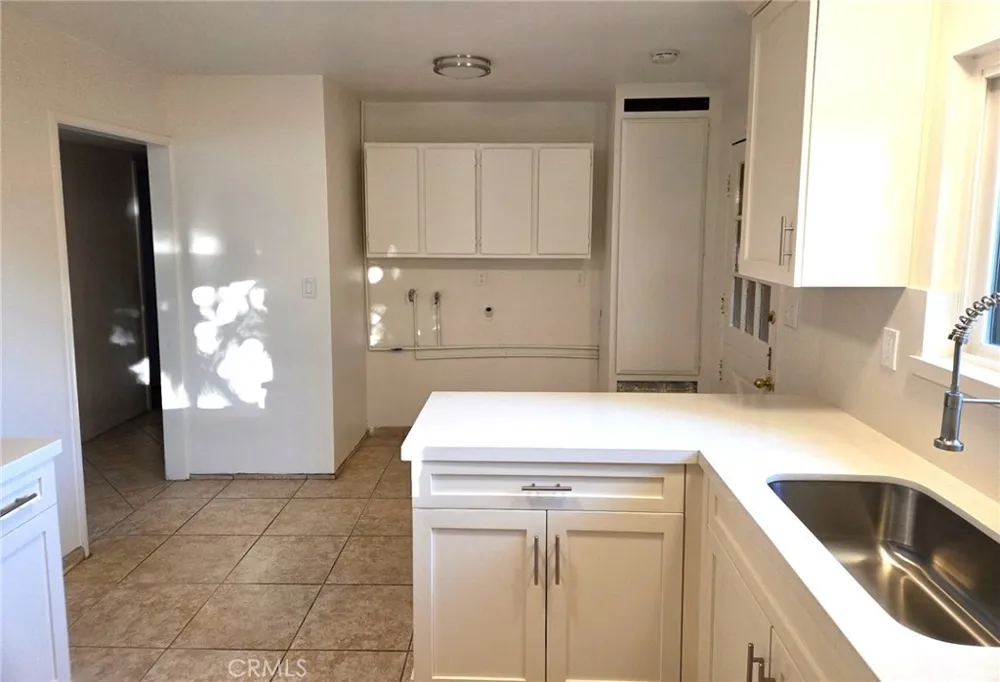 16060 Las Vecinas Drive La Puente, CA 91744