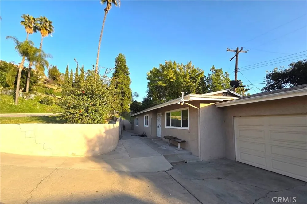 16060 Las Vecinas Drive La Puente, CA 91744