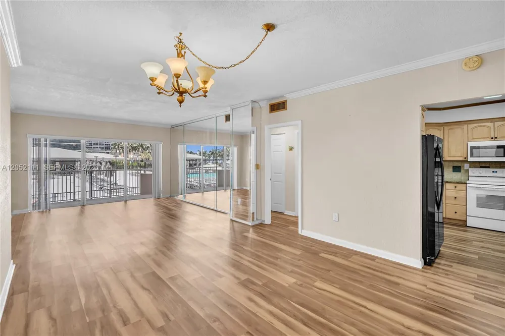 1950 S Ocean Dr #MN Hallandale Beach, FL 33009