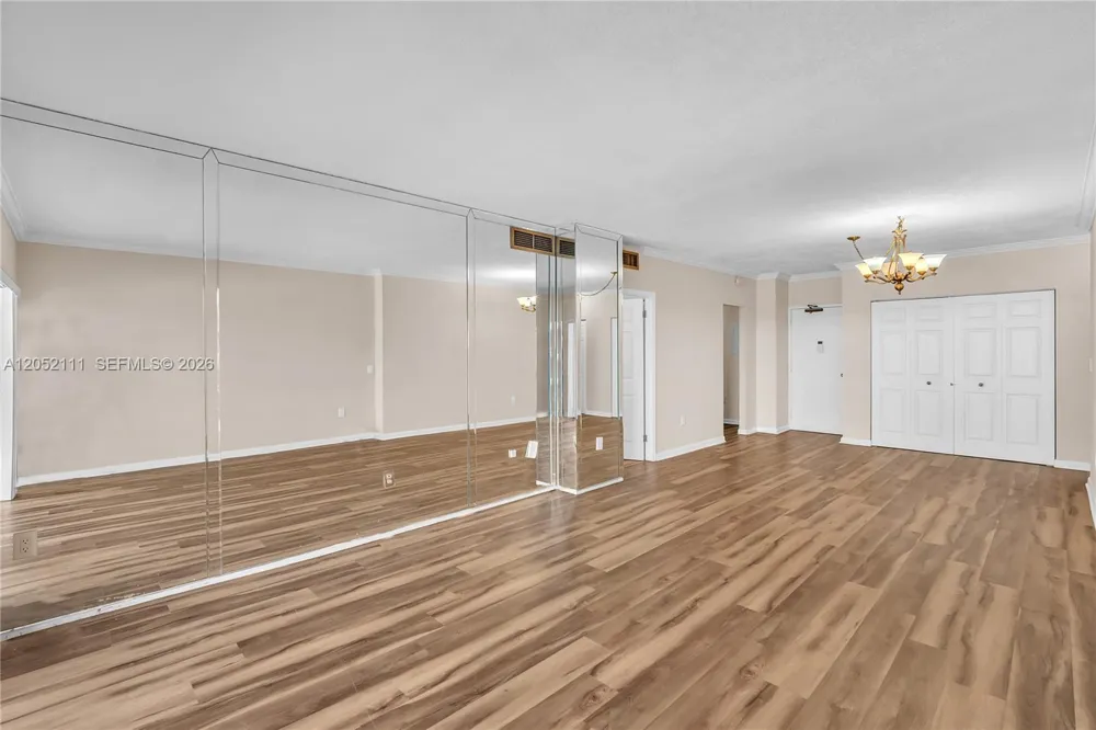 1950 S Ocean Dr #MN Hallandale Beach, FL 33009