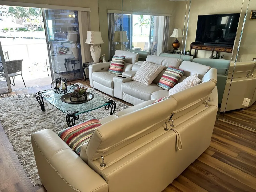 1950 S Ocean Dr #MN Hallandale Beach, FL 33009