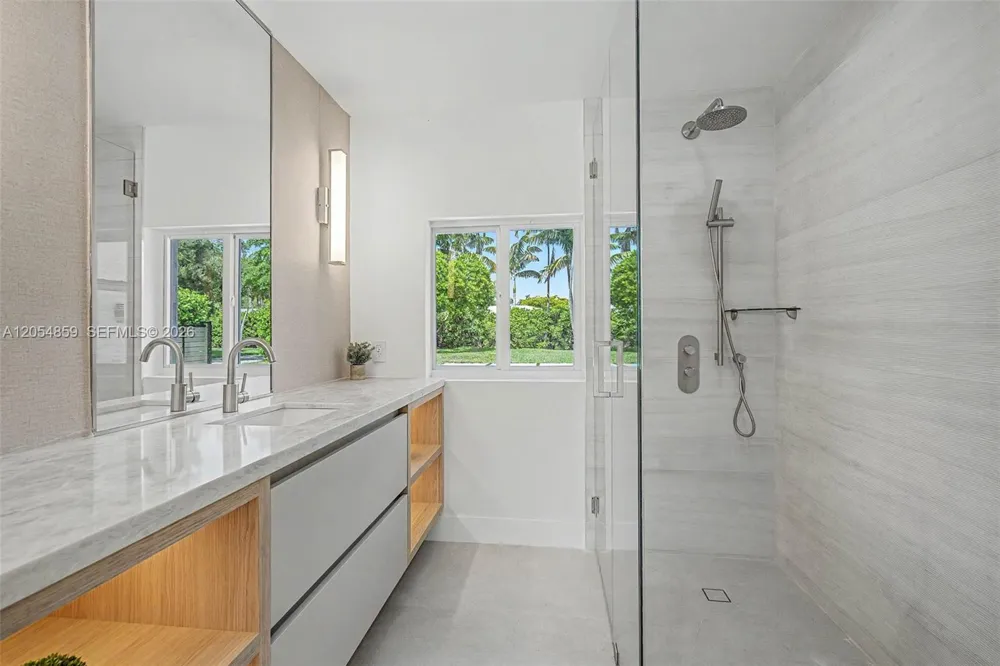 8600 SW 162nd Street Palmetto Bay, FL 33157