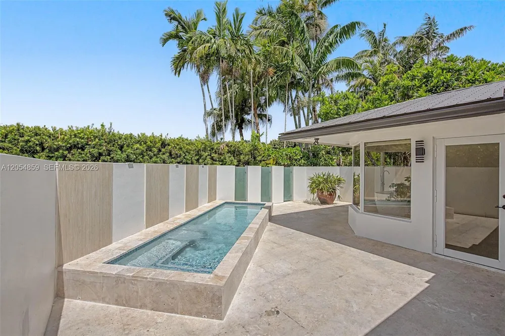 8600 SW 162nd Street Palmetto Bay, FL 33157