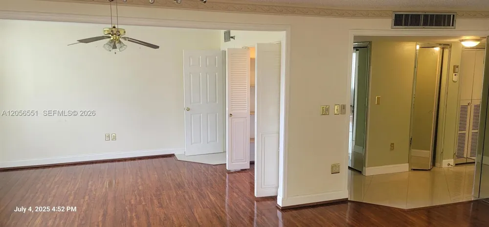 1300 Saint Charles Pl #L19 Pembroke Pines, FL 33026