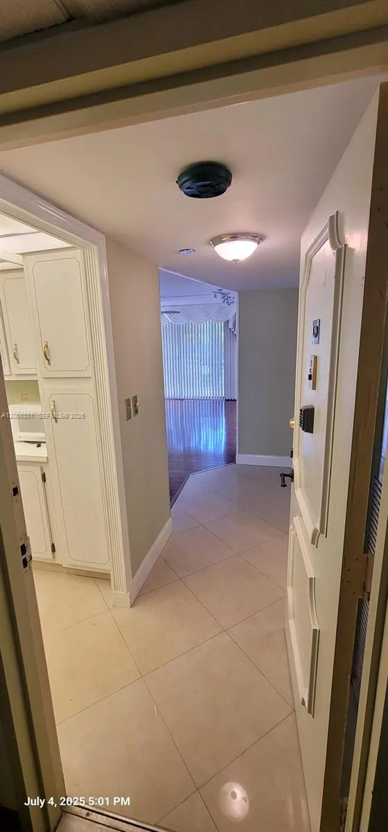 1300 Saint Charles Pl #L19 Pembroke Pines, FL 33026