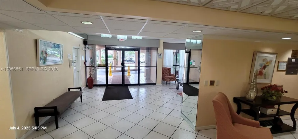 1300 Saint Charles Pl #L19 Pembroke Pines, FL 33026