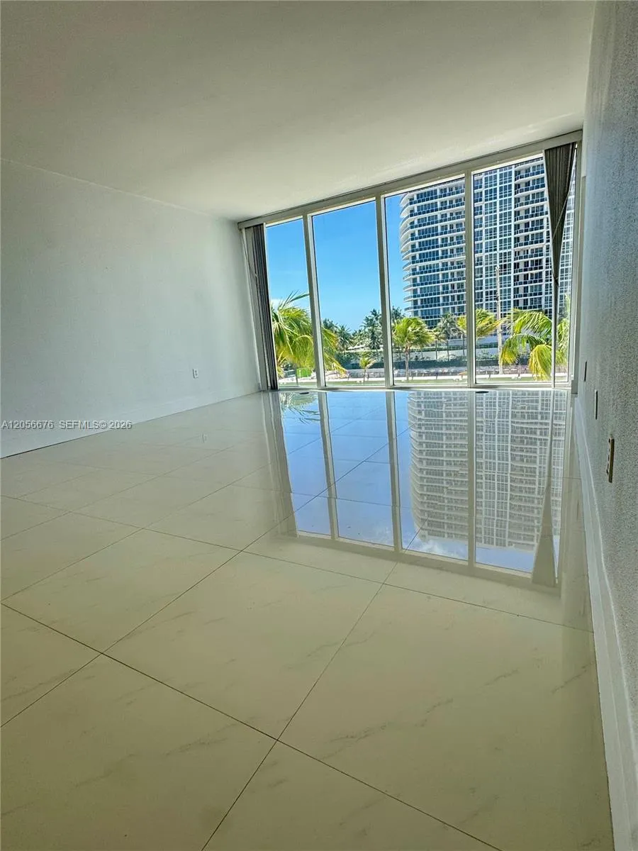 10275 Collins Ave #316 Bal Harbour, FL 33154