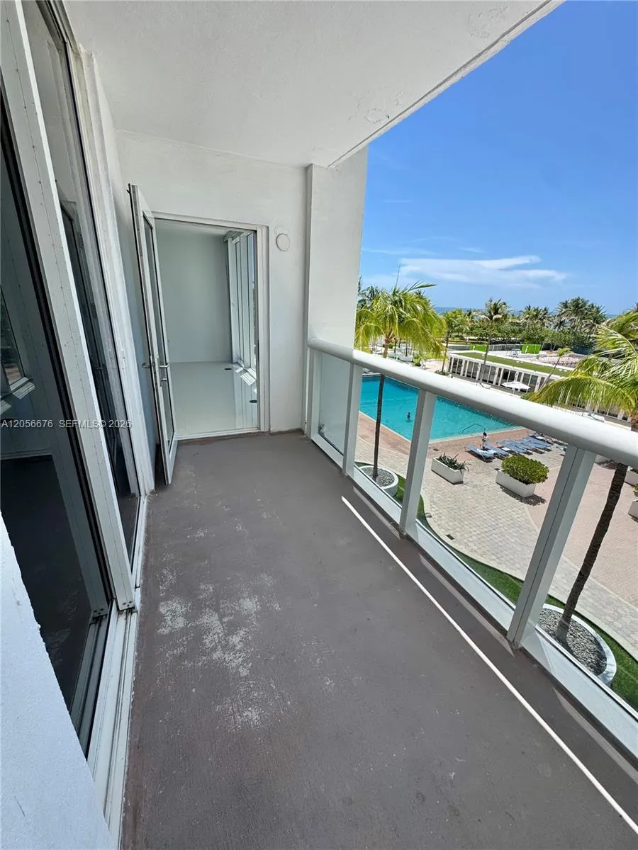 10275 Collins Ave #316 Bal Harbour, FL 33154