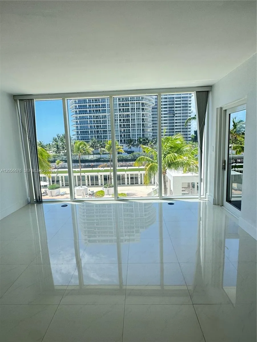 10275 Collins Ave #316 Bal Harbour, FL 33154