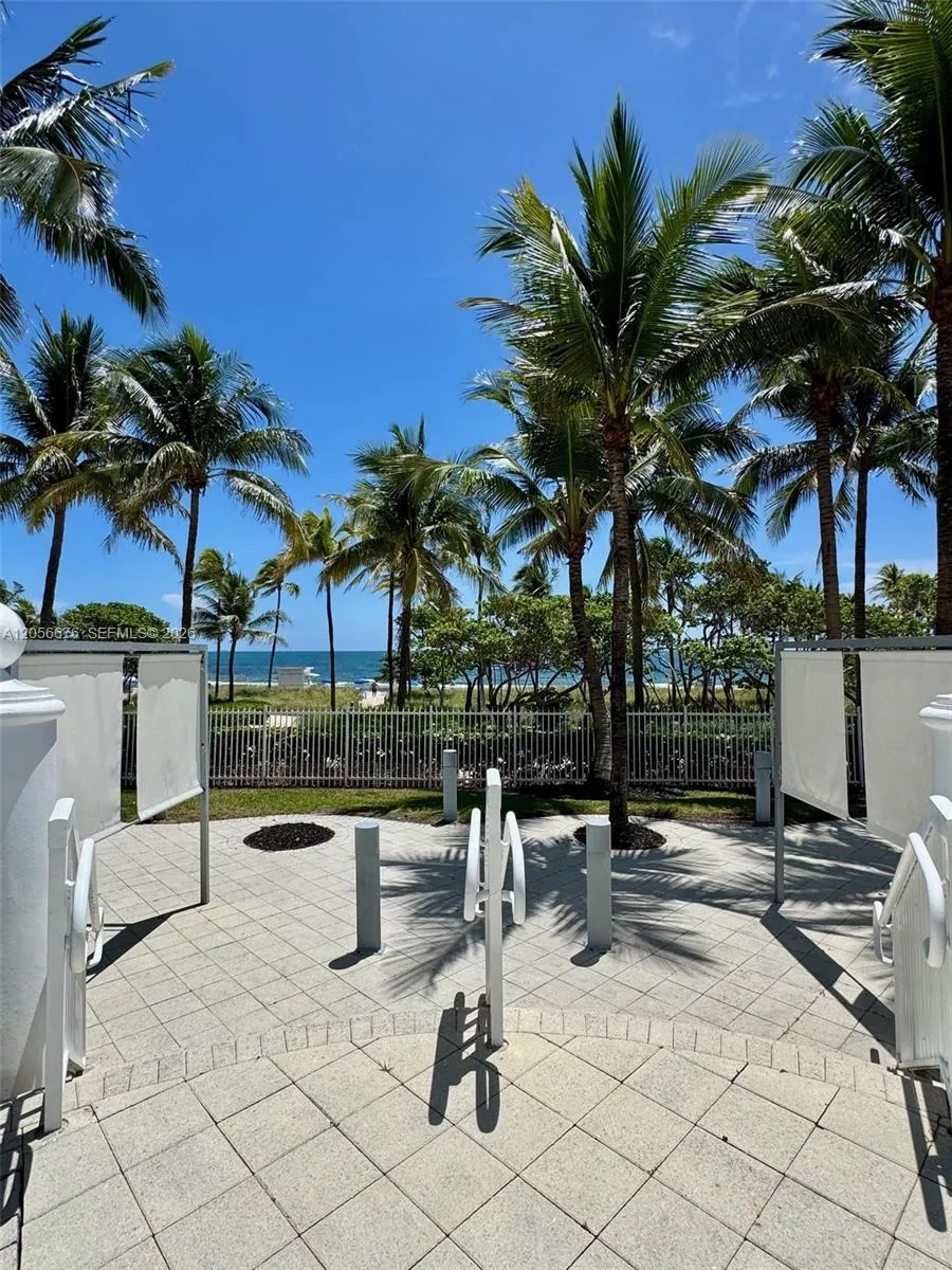 10275 Collins Ave #316 Bal Harbour, FL 33154