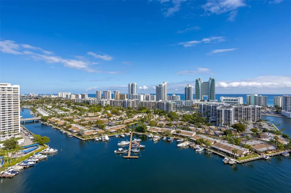 300 Three Islands Blvd #PH3A Hallandale Beach, FL 33009