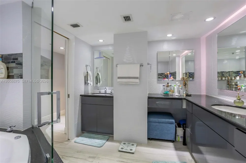 300 Three Islands Blvd #PH3A Hallandale Beach, FL 33009