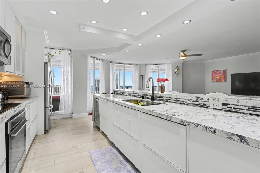300 Three Islands Blvd #PH3A Hallandale Beach, FL 33009