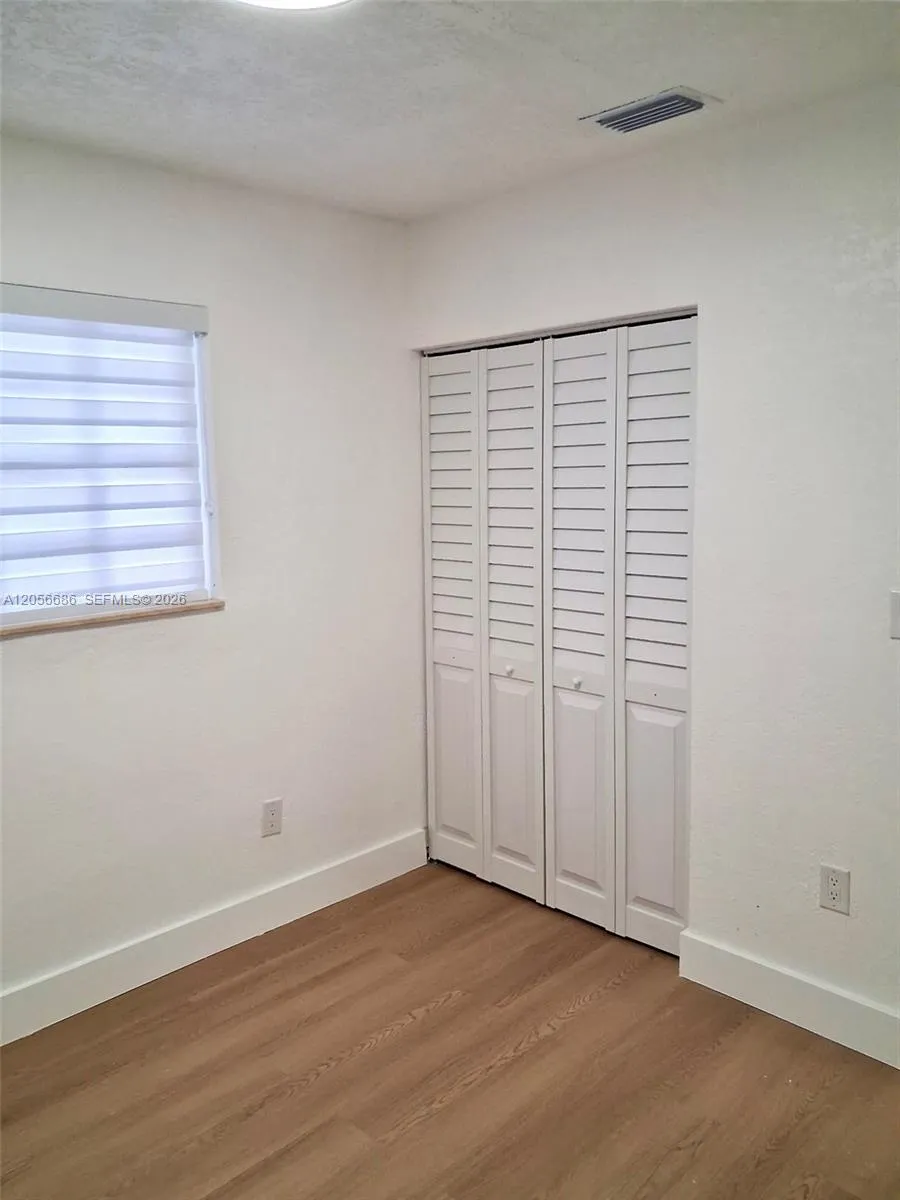 17981 NW 22nd Ct Miami Gardens, FL 33056