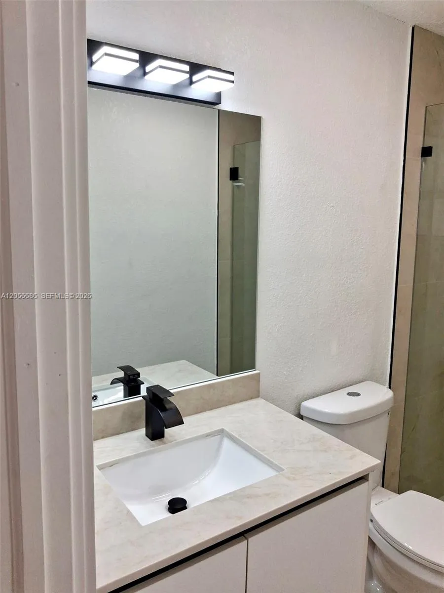 17981 NW 22nd Ct Miami Gardens, FL 33056